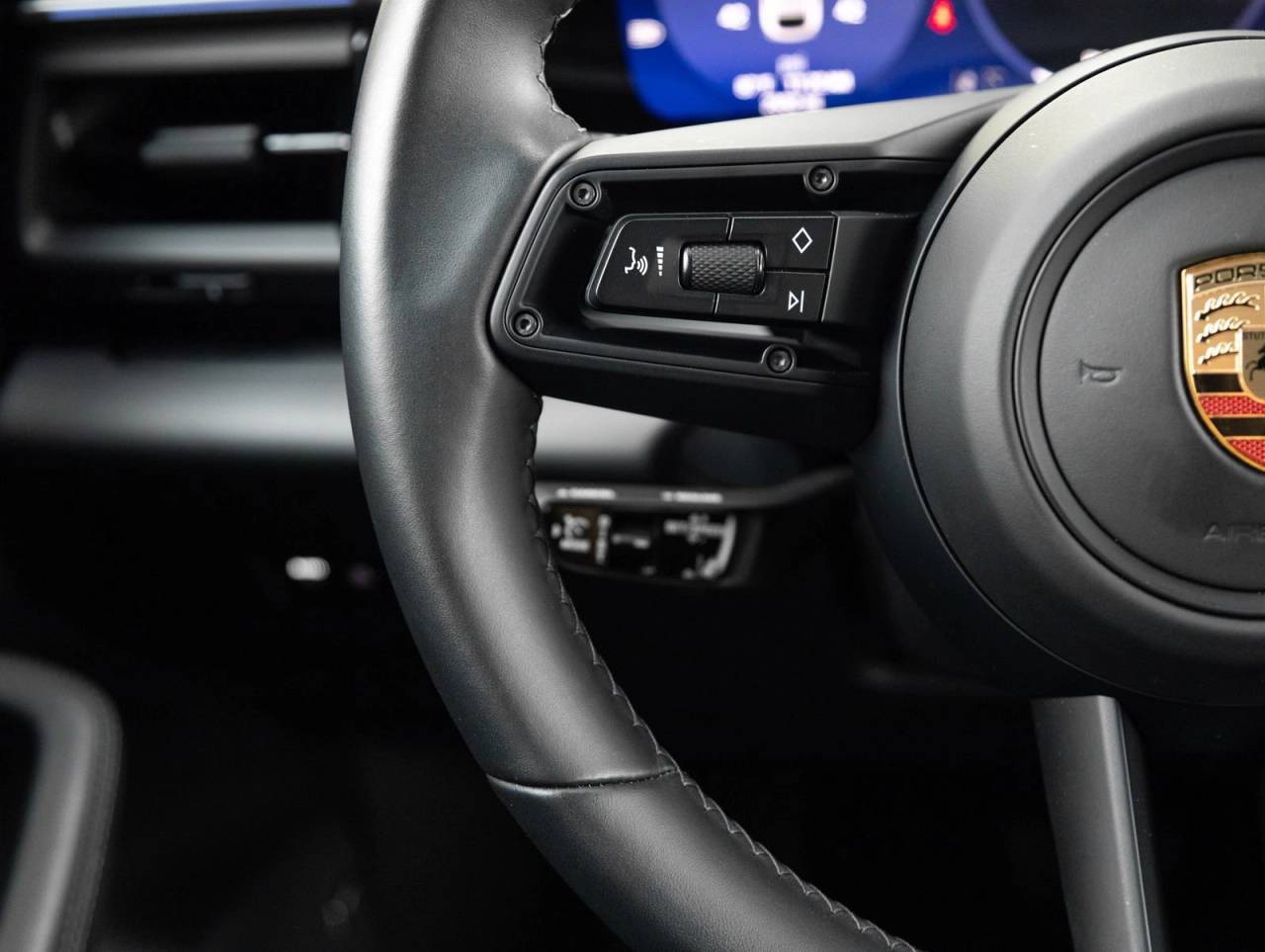 2025 Porsche Macan Electric