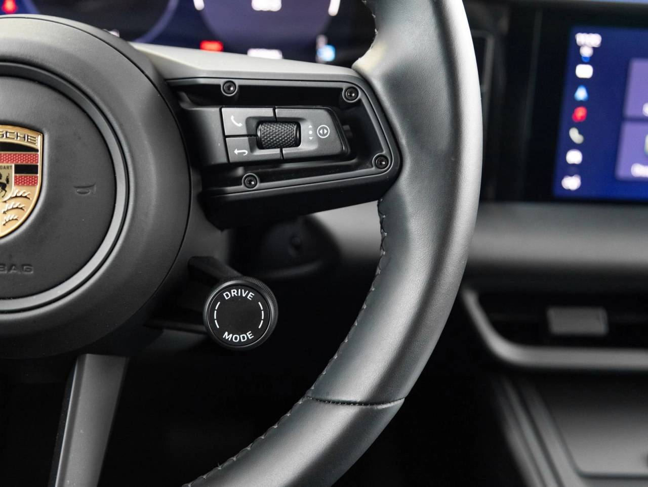 2025 Porsche Macan Electric
