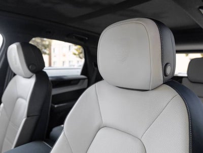 2026 Porsche Cayenne E-Hybrid