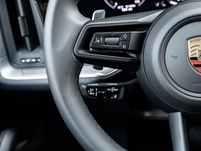 2025 Porsche Cayenne E-Hybrid
