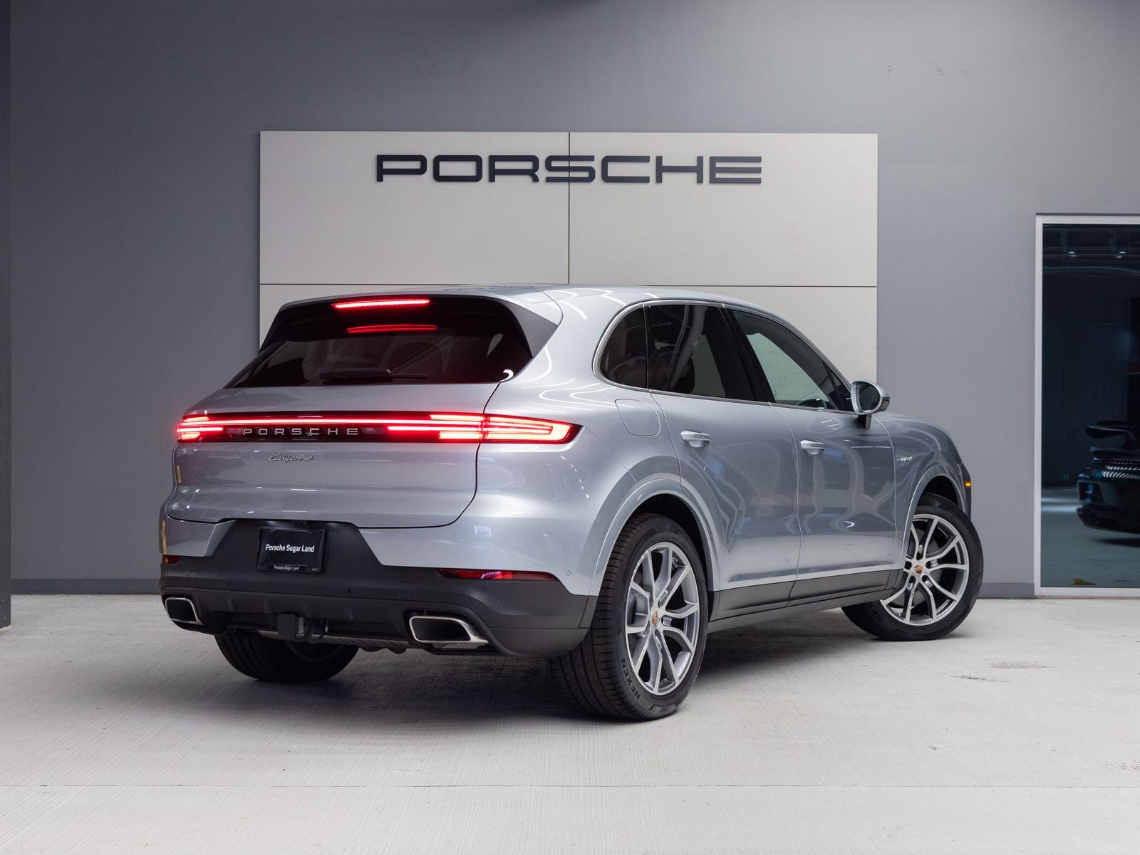 2025 Porsche Cayenne E-Hybrid