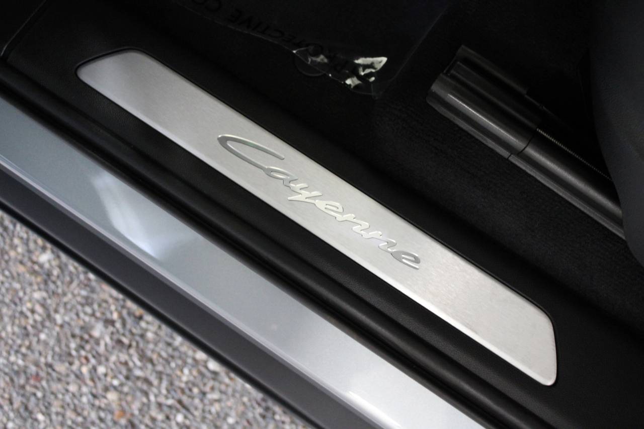 2025 Porsche Cayenne E-Hybrid