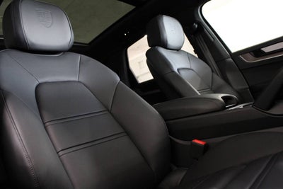 2025 Porsche Cayenne E-Hybrid