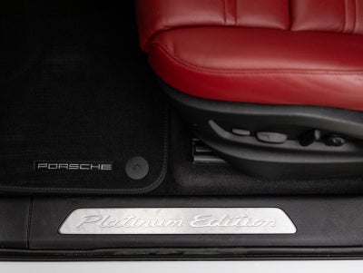 2023 Porsche Cayenne Cayenne E-Hybrid Platinum Edition (MY23)