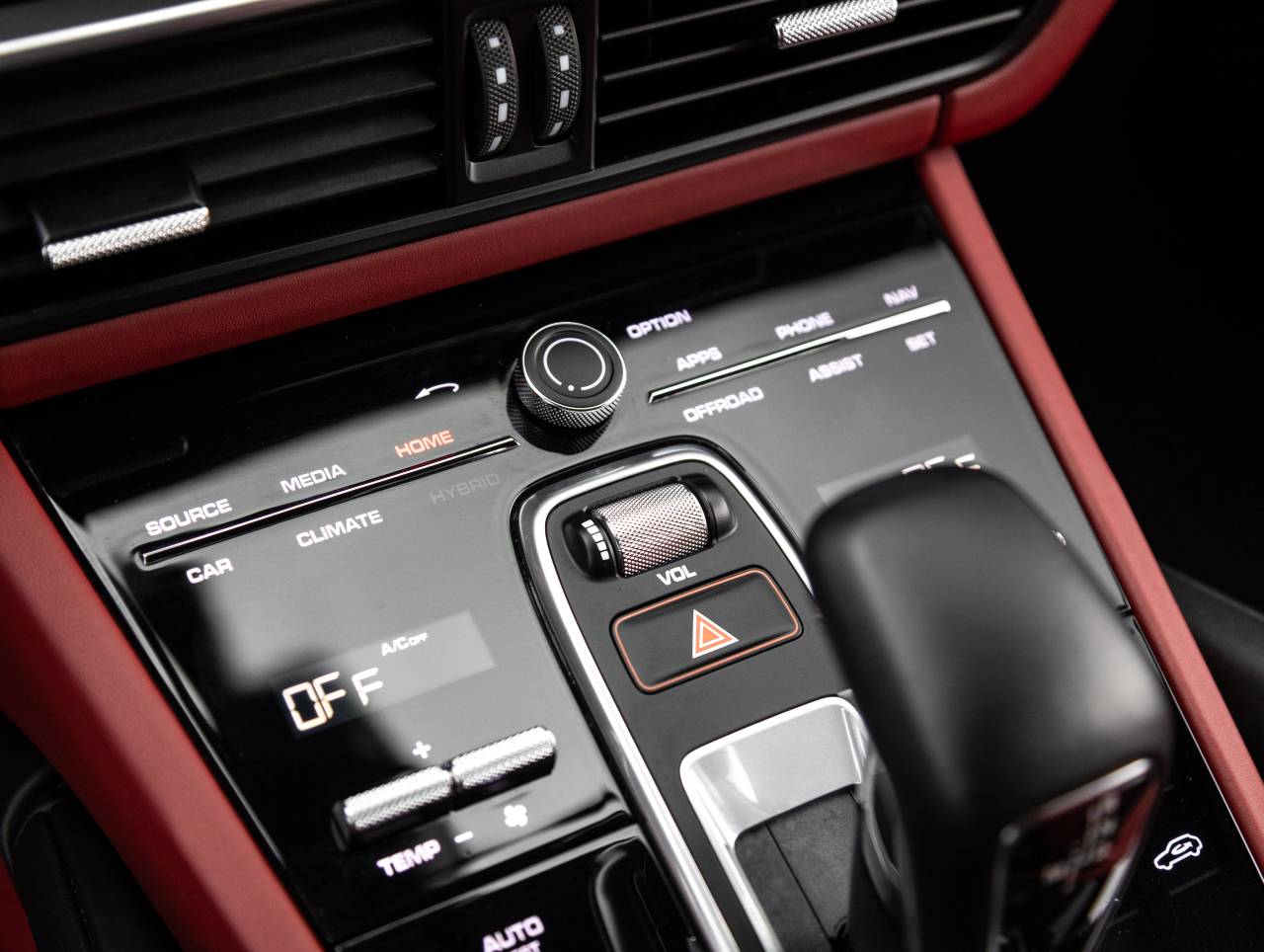 2023 Porsche Cayenne Cayenne E-Hybrid Platinum Edition (MY23)