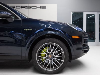 2023 Porsche Cayenne E-Hybrid