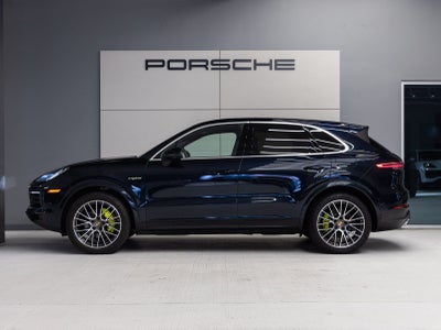 2023 Porsche Cayenne E-Hybrid
