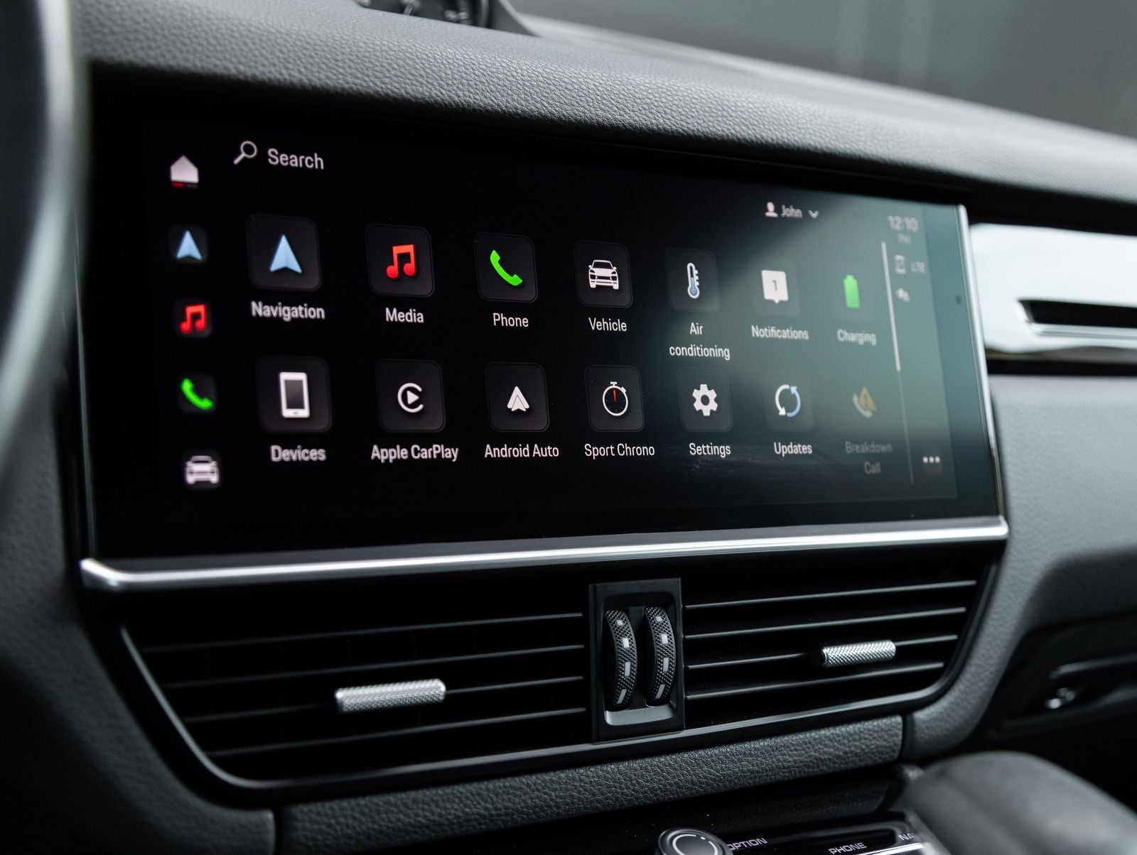 2023 Porsche Cayenne E-Hybrid