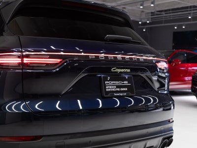 2023 Porsche Cayenne E-Hybrid