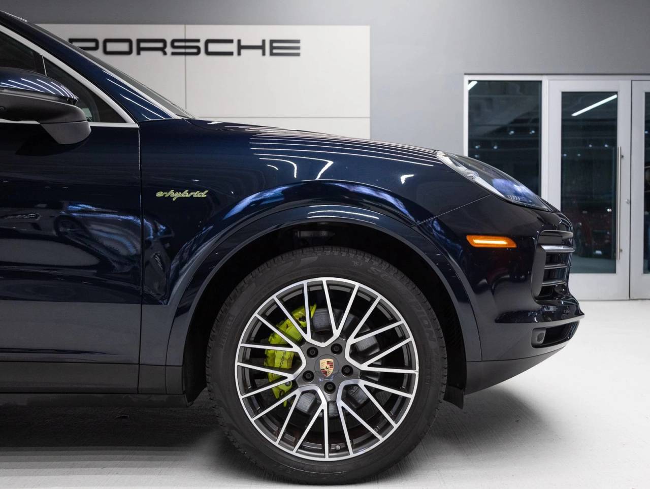 2023 Porsche Cayenne E-Hybrid