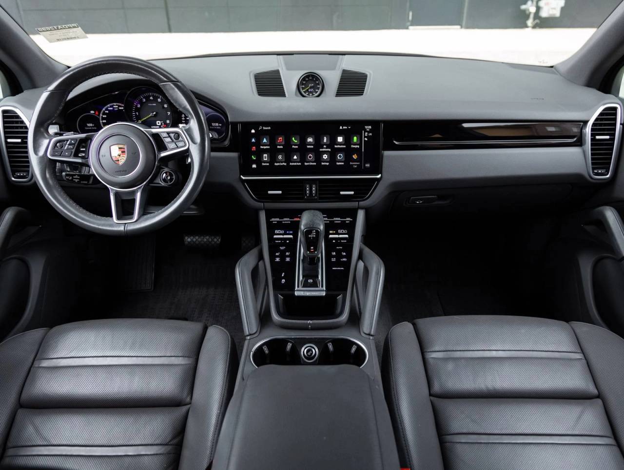 2023 Porsche Cayenne E-Hybrid