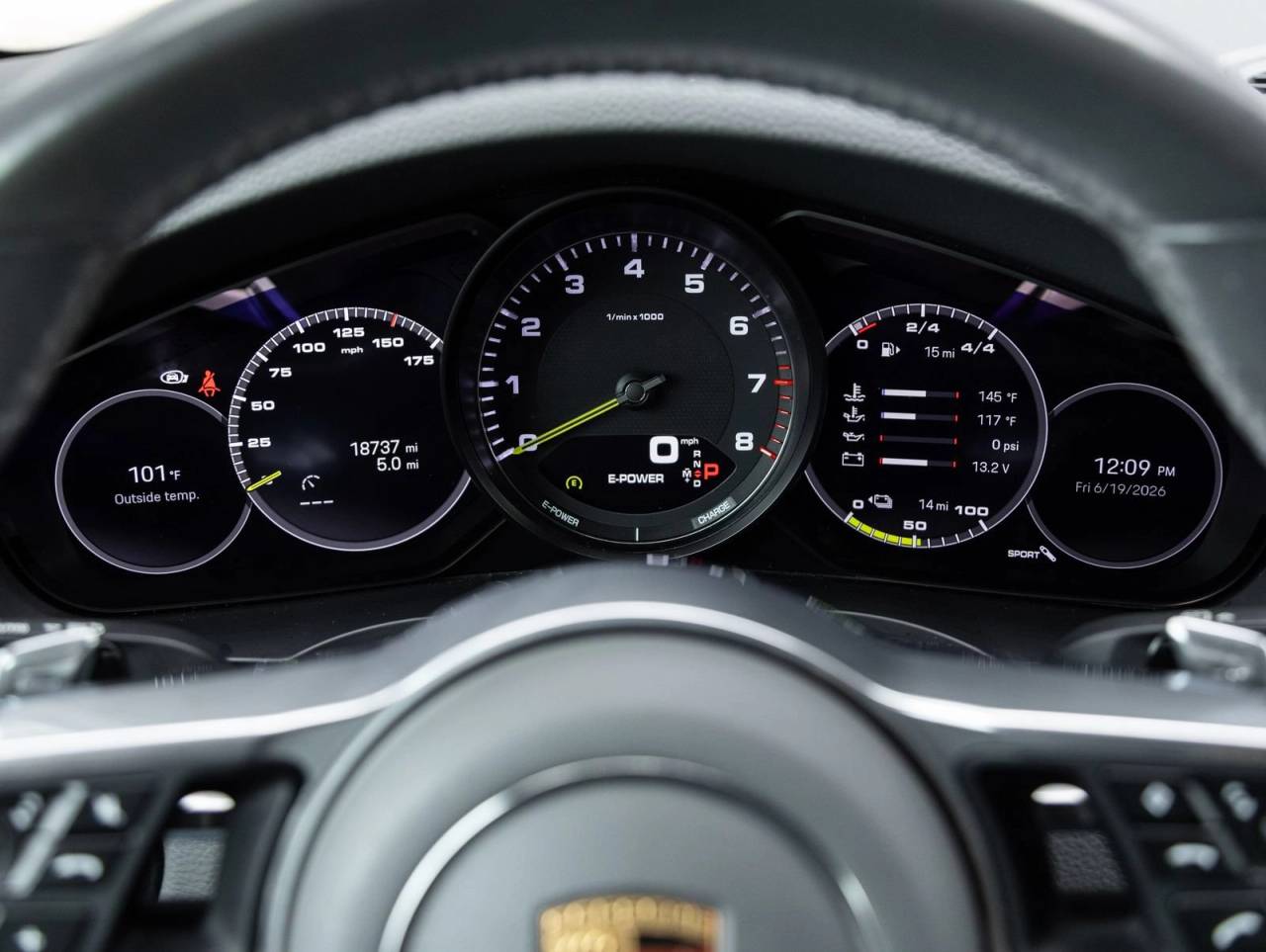 2023 Porsche Cayenne E-Hybrid