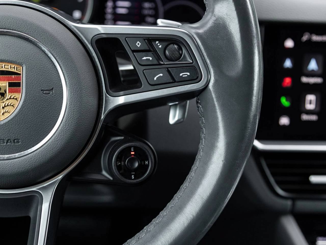 2023 Porsche Cayenne E-Hybrid