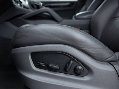 2023 Porsche Cayenne E-Hybrid