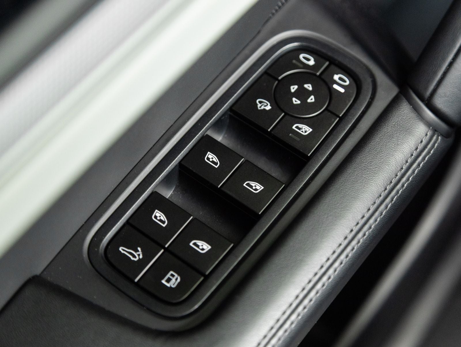 2025 Porsche Cayenne Cayenne E-Hybrid