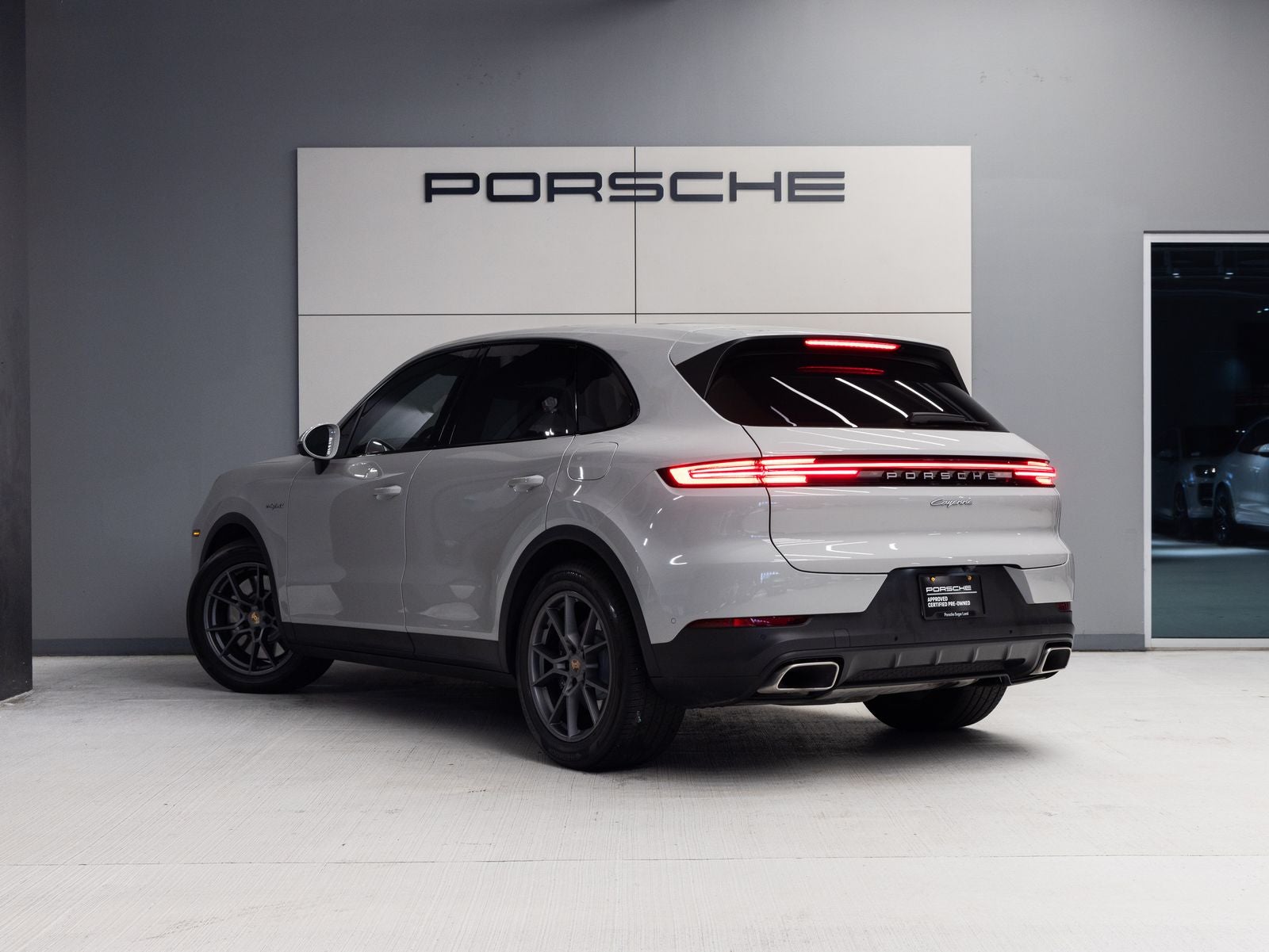 2025 Porsche Cayenne Cayenne E-Hybrid