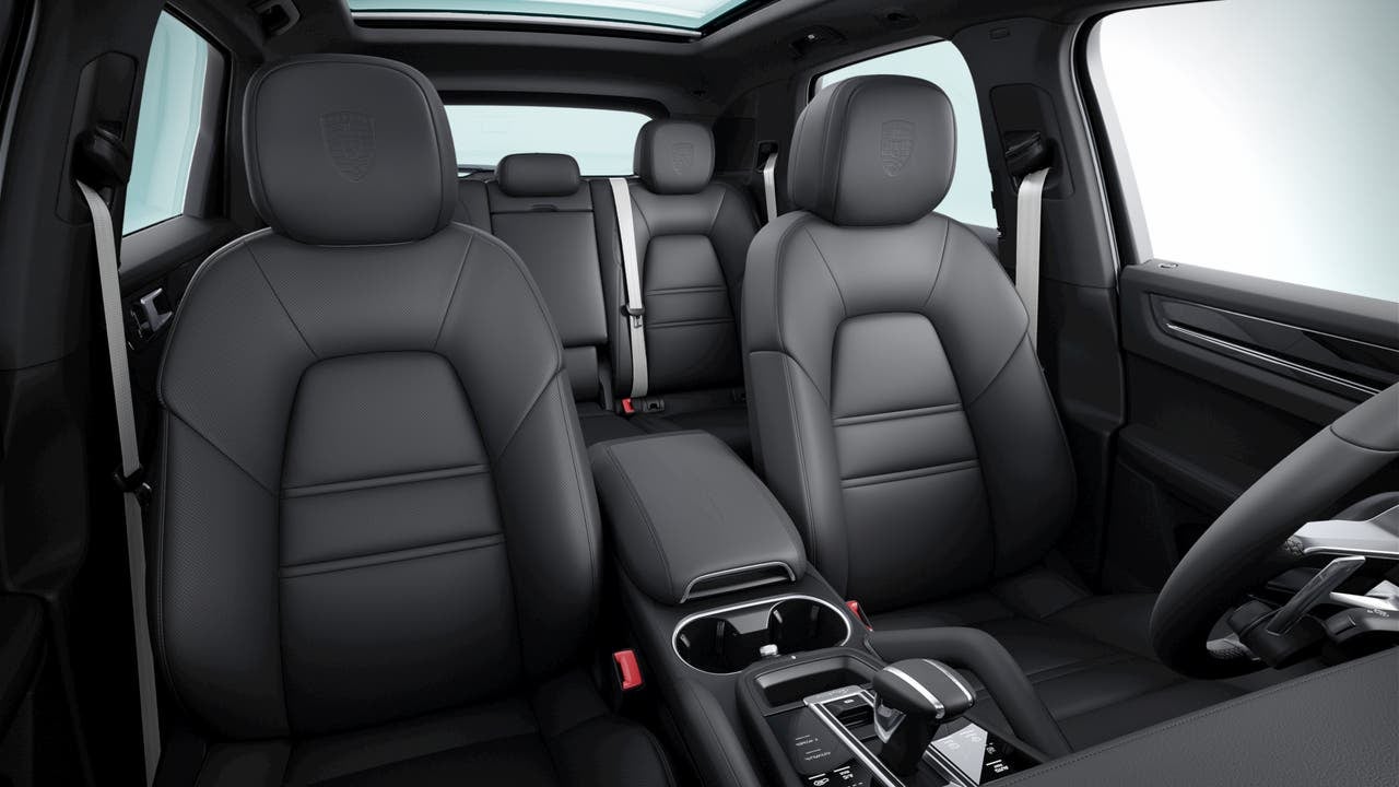 2023 Porsche Cayenne Cayenne E-Hybrid Platinum Edition