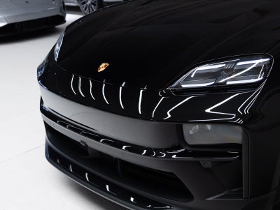 2026 Porsche Macan Electric Electric GTS