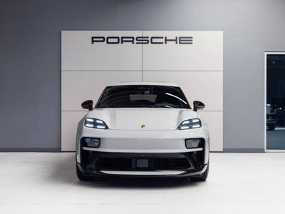 2026 Porsche Macan Macan GTS Electric