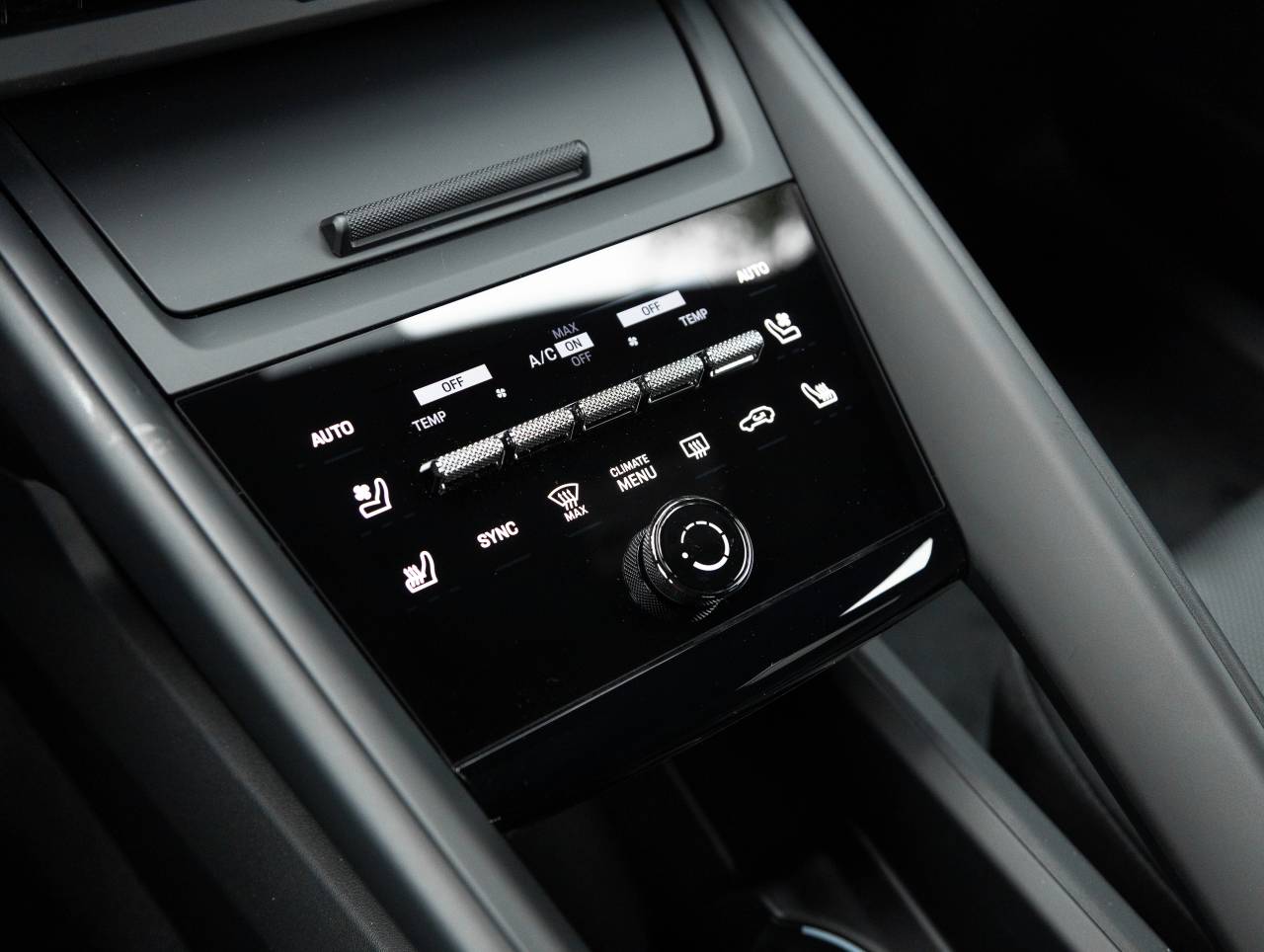 2026 Porsche Macan Macan GTS Electric