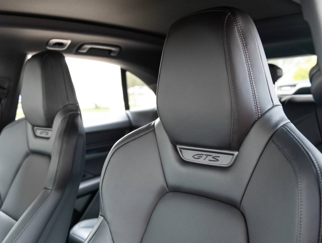 2026 Porsche Macan Macan GTS Electric