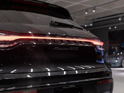 2026 Porsche Macan Macan GTS