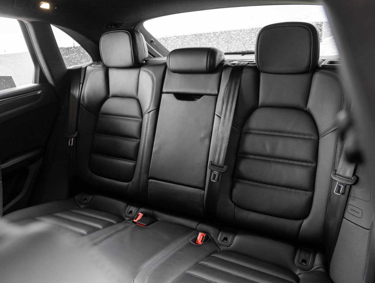 2026 Porsche Macan Macan GTS