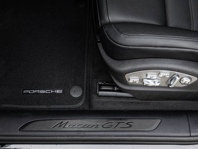 2026 Porsche Macan Macan GTS