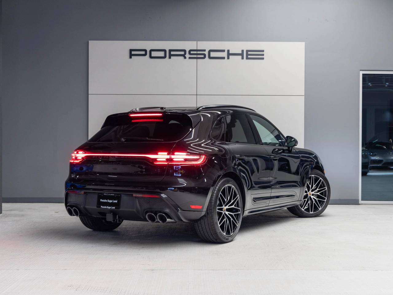 2026 Porsche Macan Macan GTS