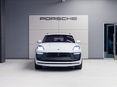 2022 Porsche Macan Macan GTS