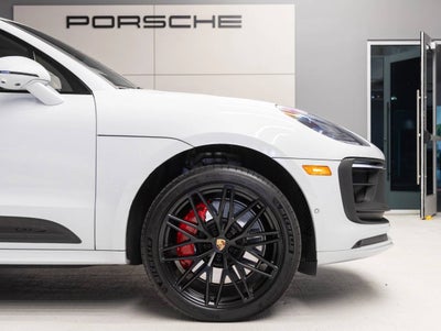 2022 Porsche Macan Macan GTS