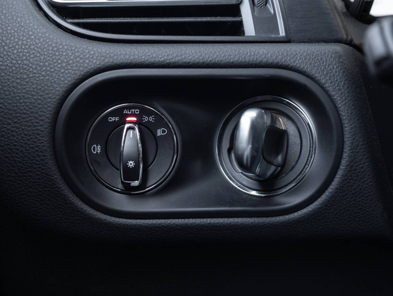 2022 Porsche Macan Macan GTS