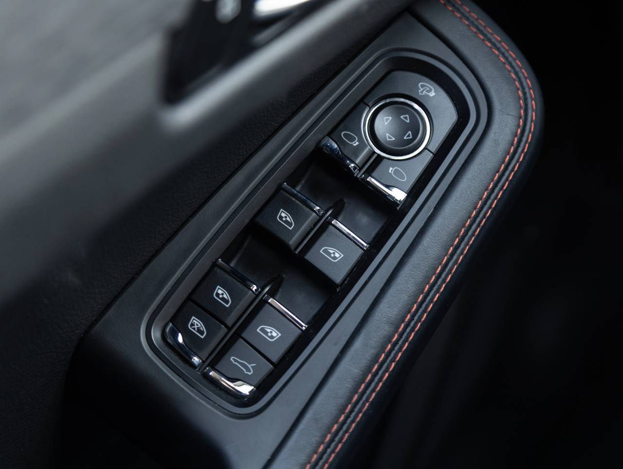 2022 Porsche Macan Macan GTS