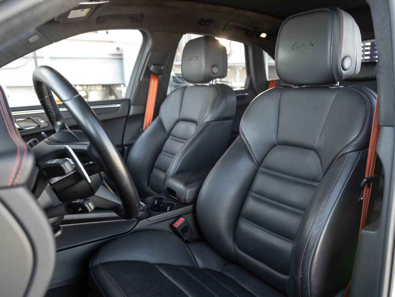 2022 Porsche Macan Macan GTS