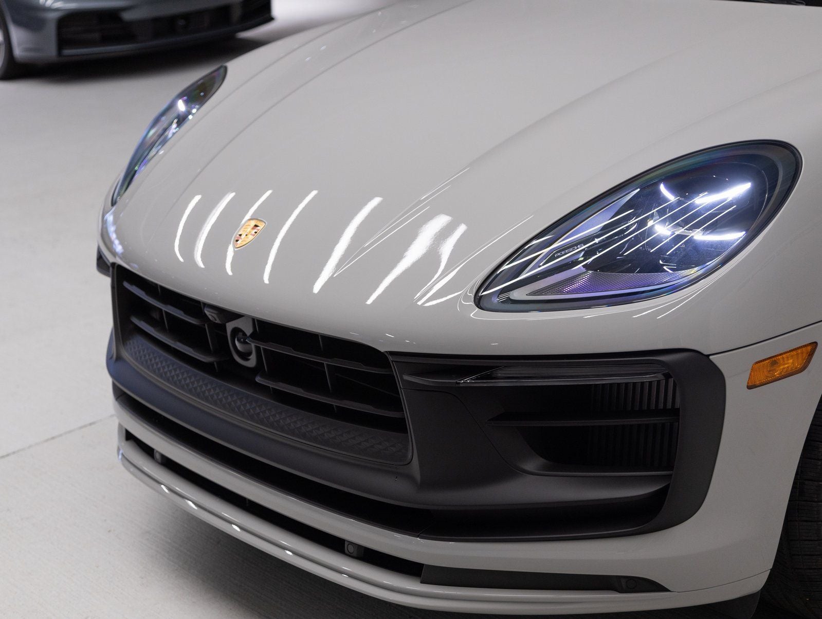 2026 Porsche Macan Macan GTS