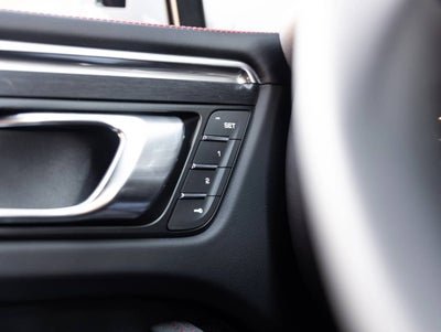 2026 Porsche Macan Macan GTS