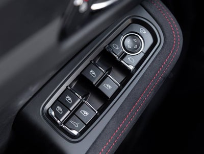 2026 Porsche Macan Macan GTS