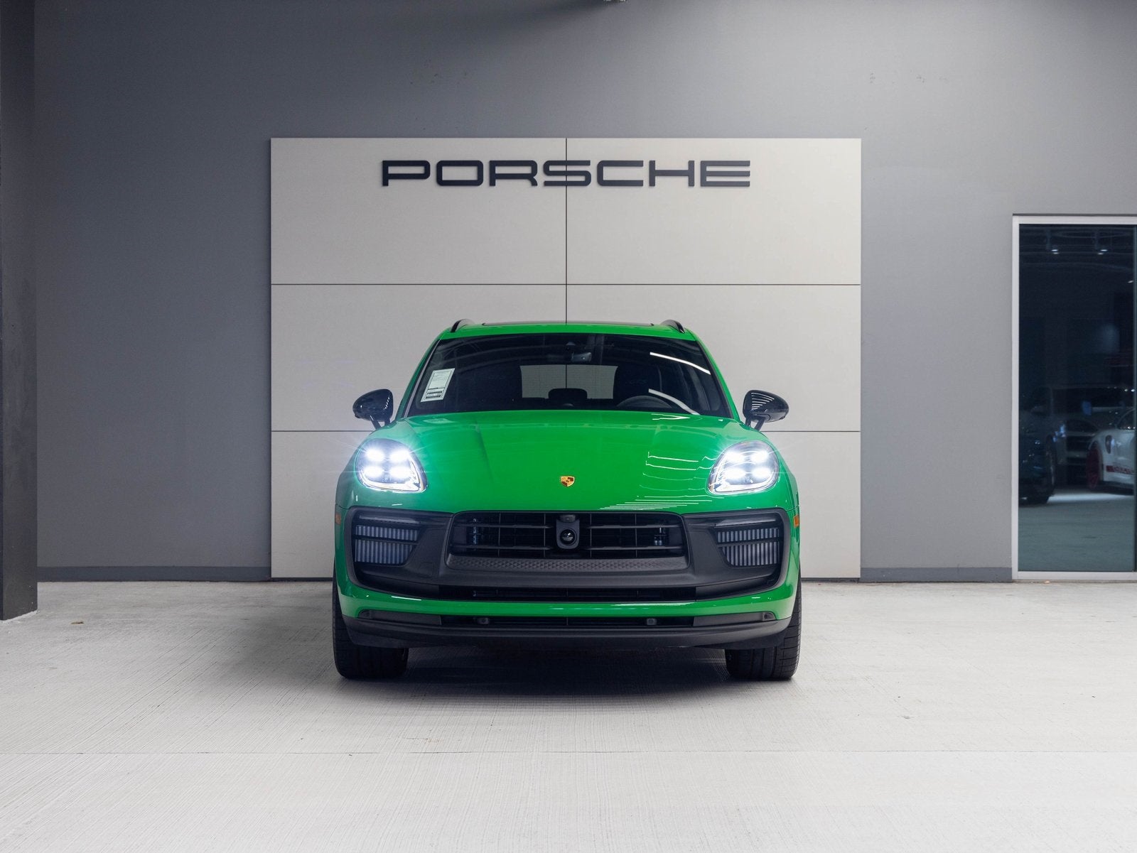 2026 Porsche Macan Macan GTS