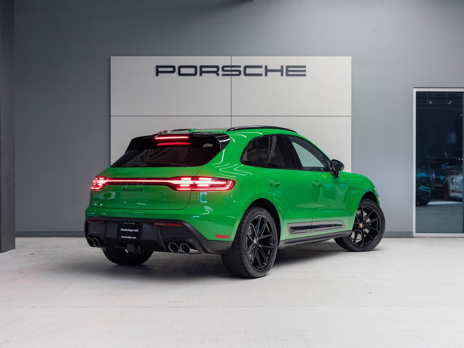 2026 Porsche Macan Macan GTS