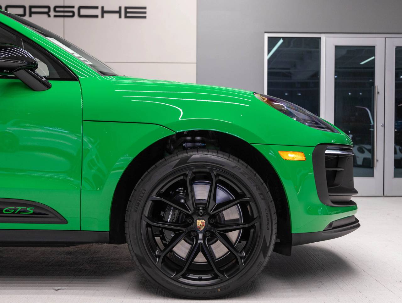 2026 Porsche Macan Macan GTS