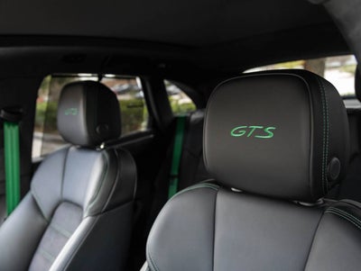 2026 Porsche Macan Macan GTS