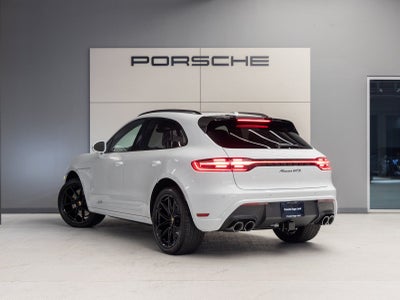 2026 Porsche Macan Macan GTS