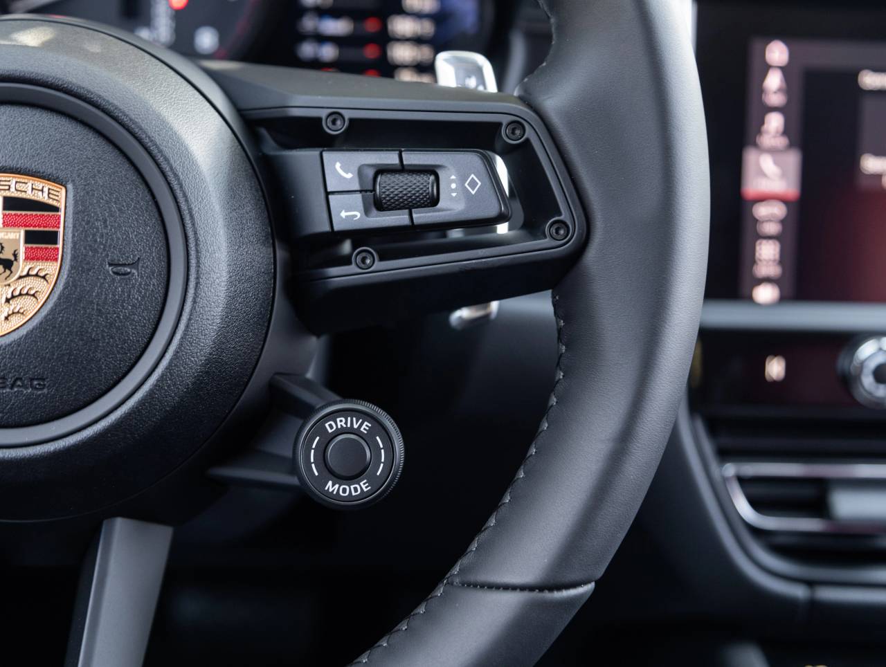 2026 Porsche Macan Macan GTS