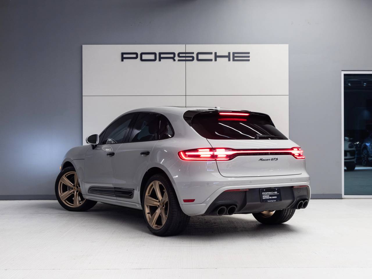2024 Porsche Macan Macan GTS