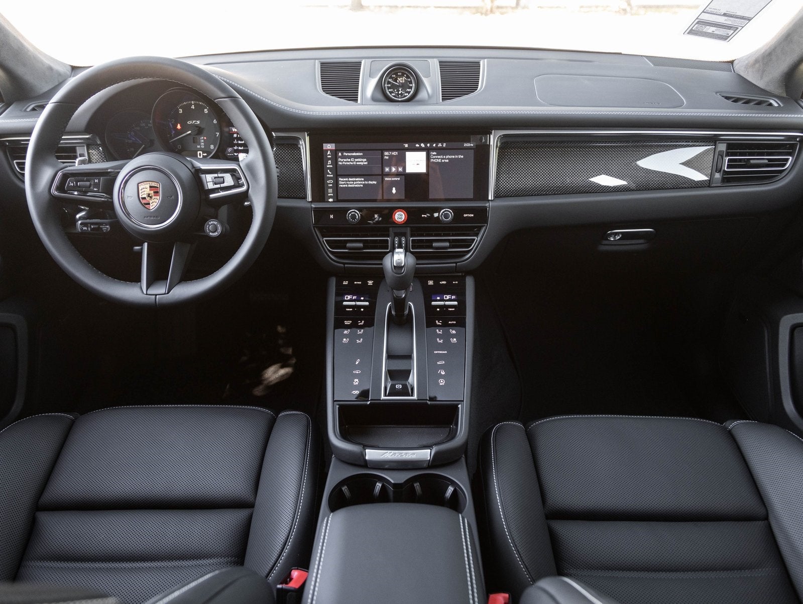 2026 Porsche Macan Macan GTS