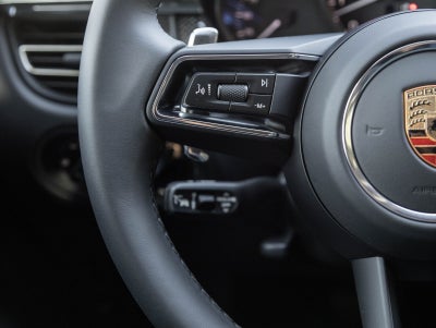 2026 Porsche Macan Macan GTS