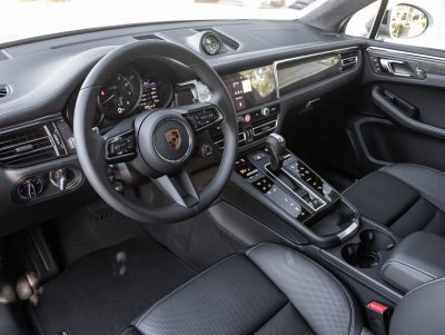 2026 Porsche Macan Macan GTS