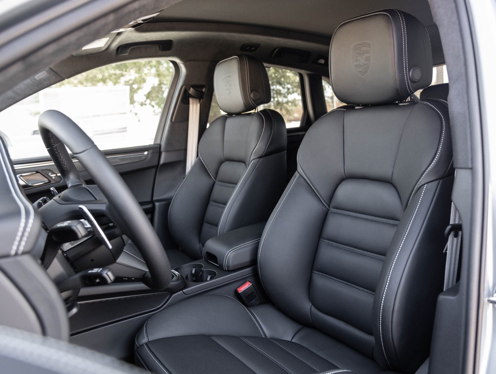 2026 Porsche Macan Macan GTS