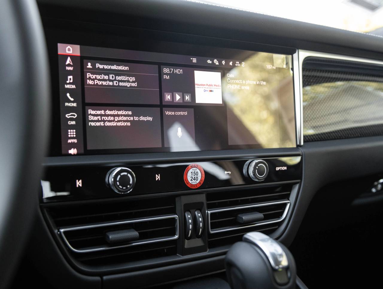 2026 Porsche Macan Macan GTS