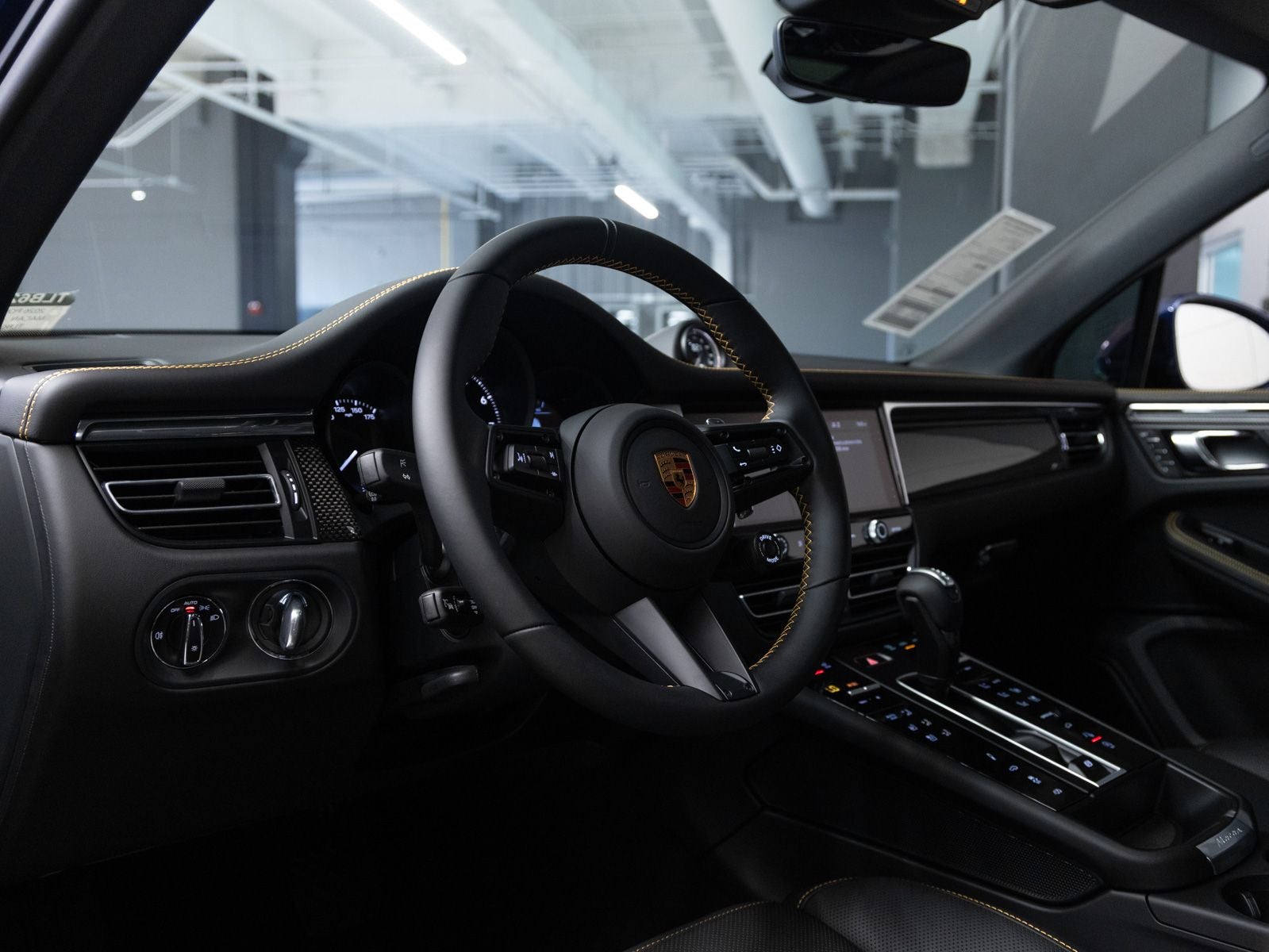 2026 Porsche Macan Macan GTS